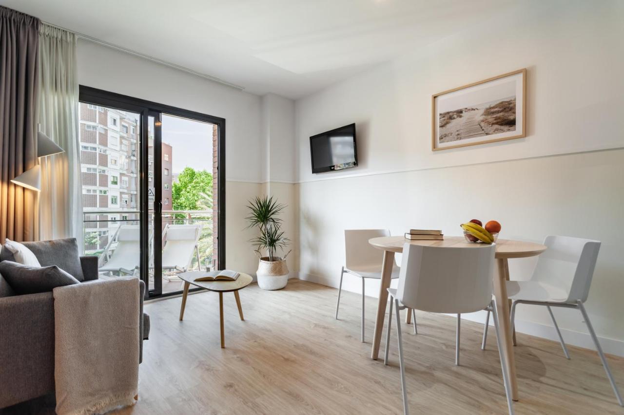 Apartments Sata Olimpic Village Area Барселона Екстериор снимка