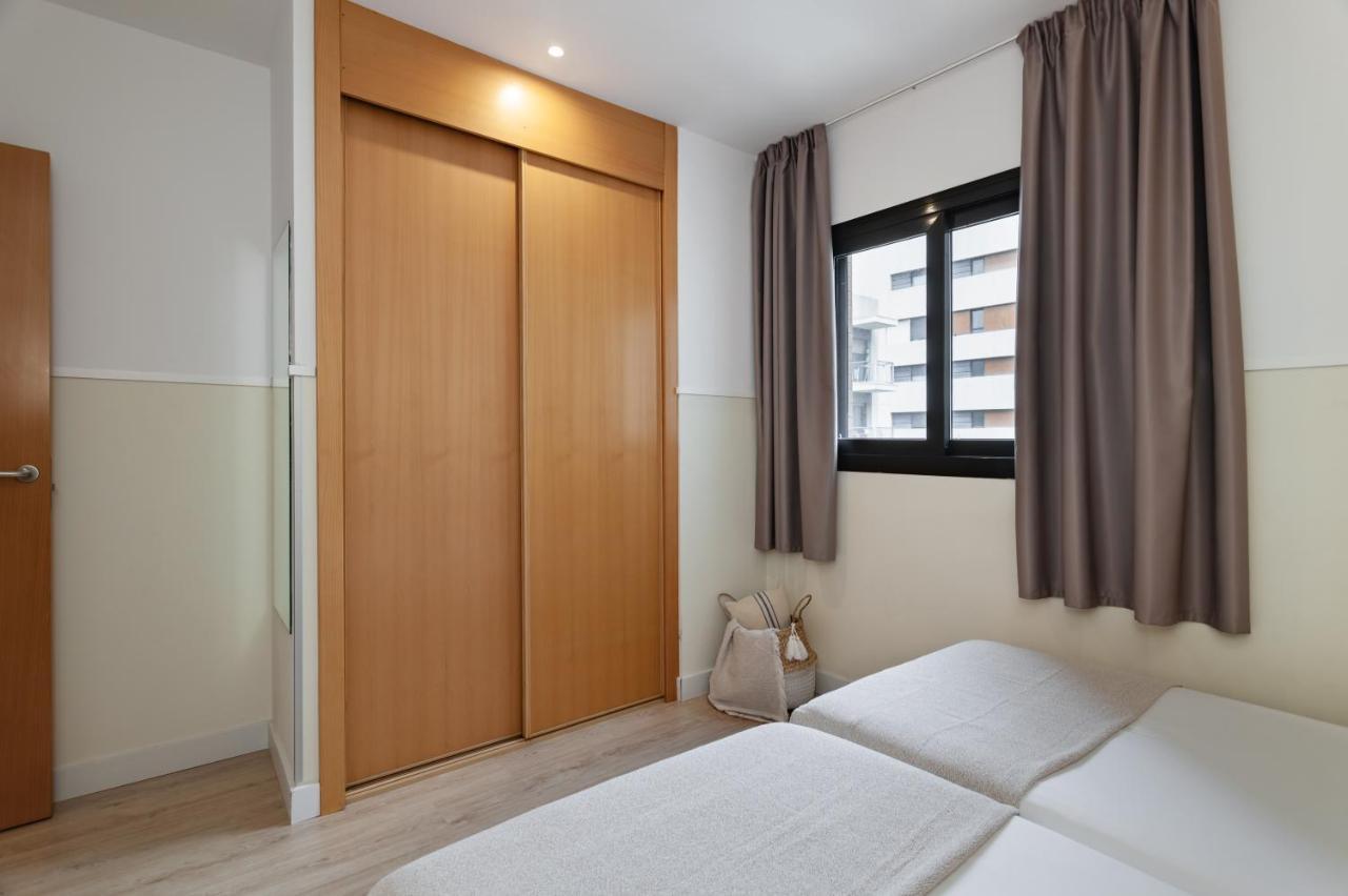 Apartments Sata Olimpic Village Area Барселона Екстериор снимка