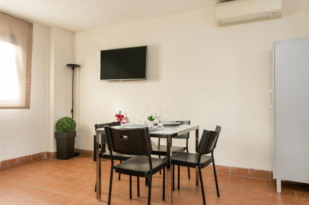Apartments Sata Olimpic Village Area Барселона Екстериор снимка