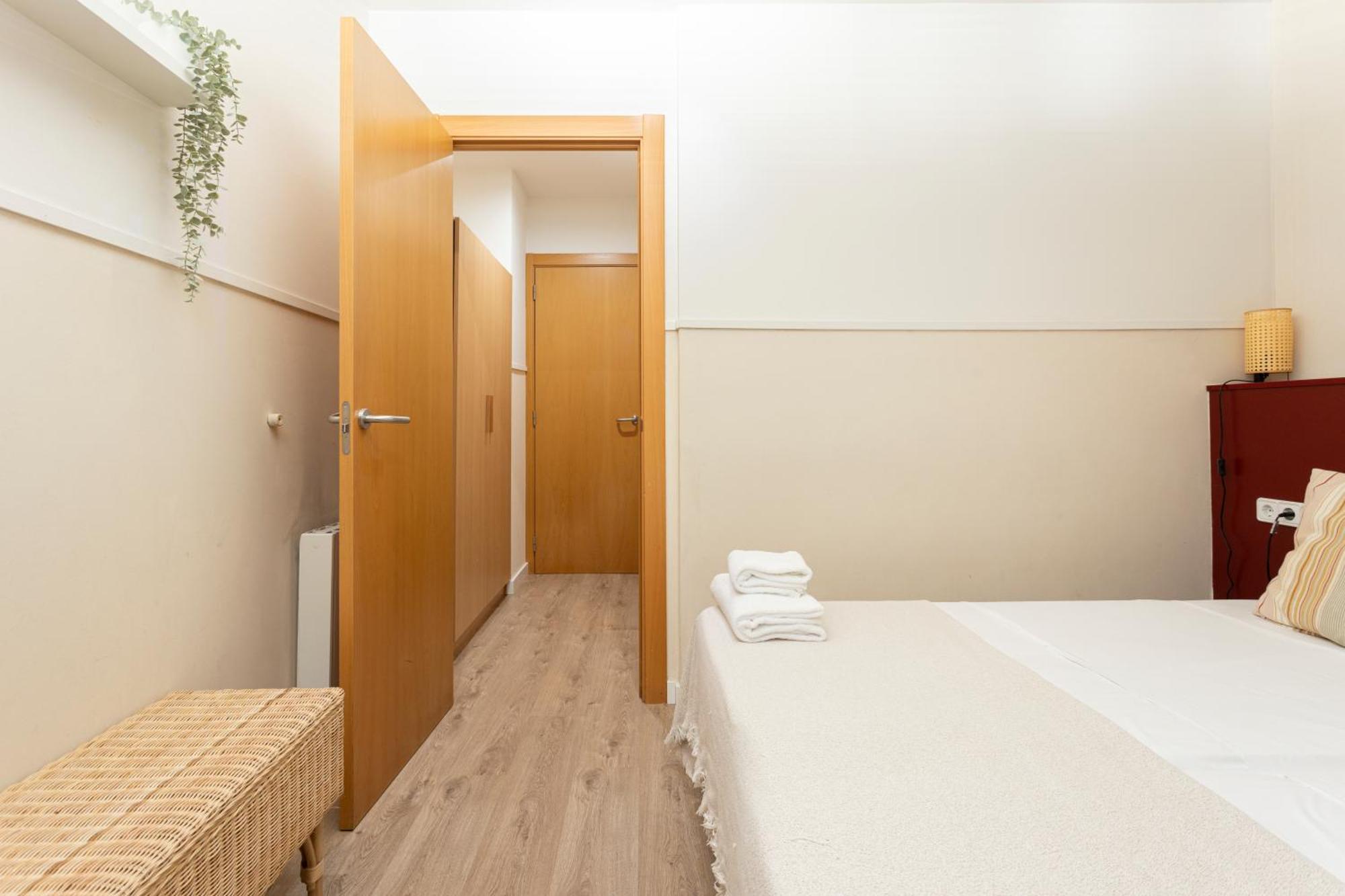 Apartments Sata Olimpic Village Area Барселона Екстериор снимка
