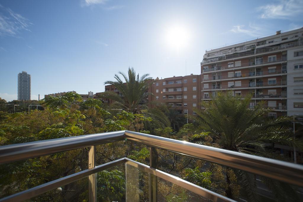 Apartments Sata Olimpic Village Area Барселона Екстериор снимка